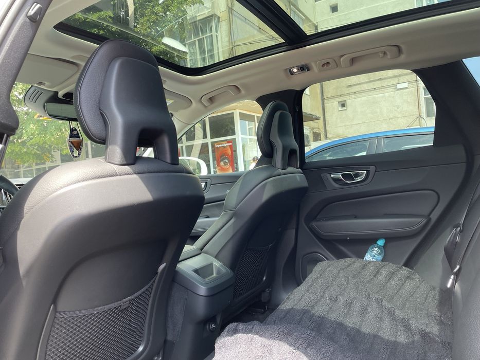 VOLVO  XC60  -4x4