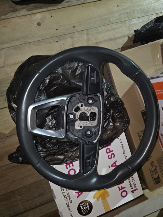 Volane A4 B9, in stare foarte buna