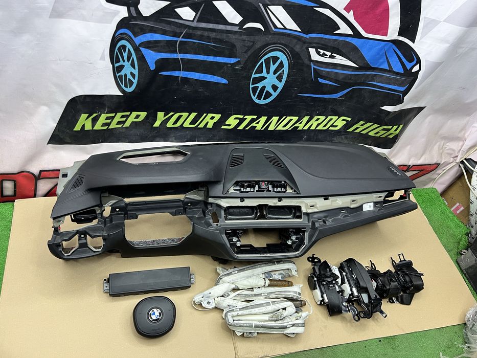 Bmw Seria 5 G30 G31 F90 Plansa Bord Piele Kit Airbag Volan Pasager