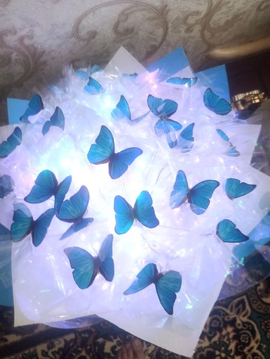 Mandarin buket Kapalakli gul buket Из бабочек букет