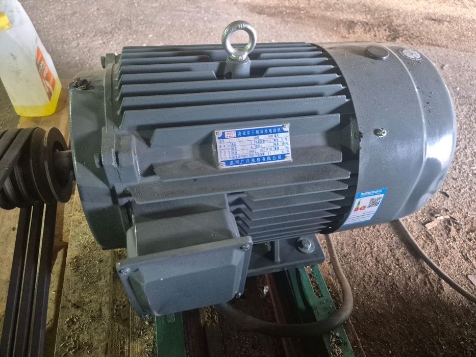 Продам Электродвигатель