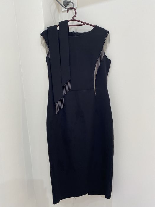 Вечернее платье с камушками