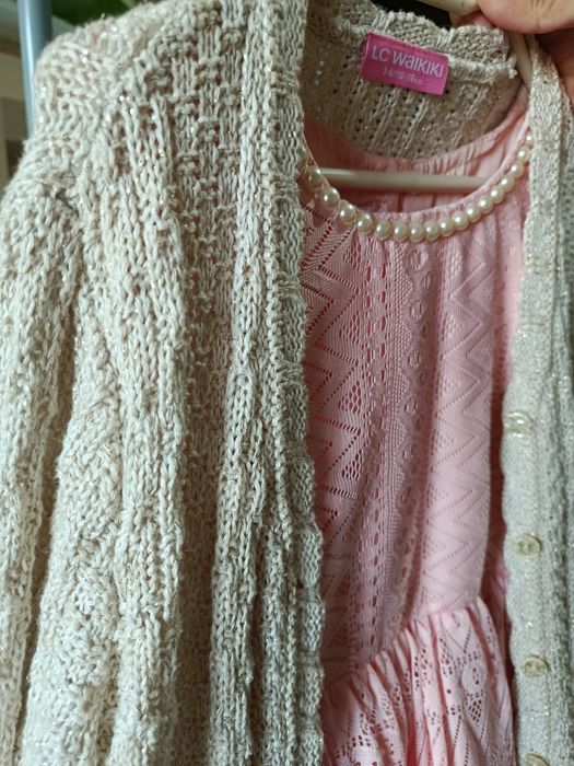 Платье нарядное на 7-9 лет