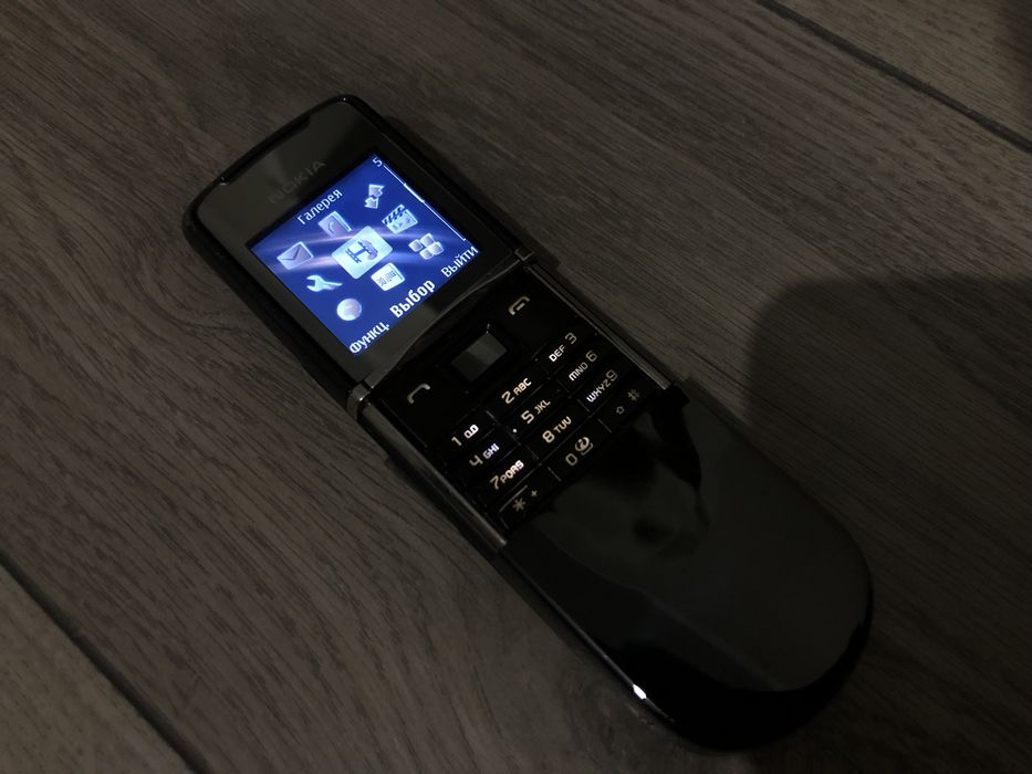 Nokia 8800 Sirocco Black Edition