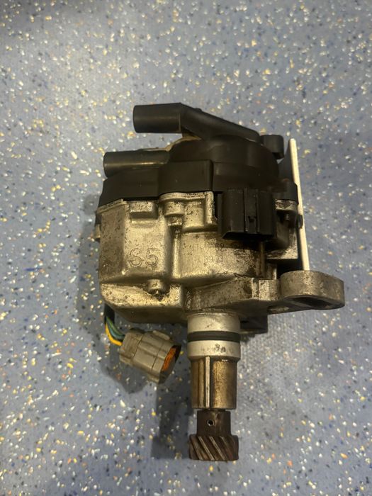 Продам трамблёр оригинал  s5