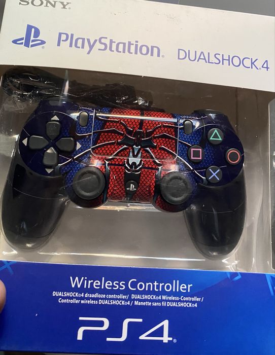 Продам джойстики на пс 4 новые