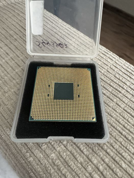 Процессор Ryzen 7 2700
