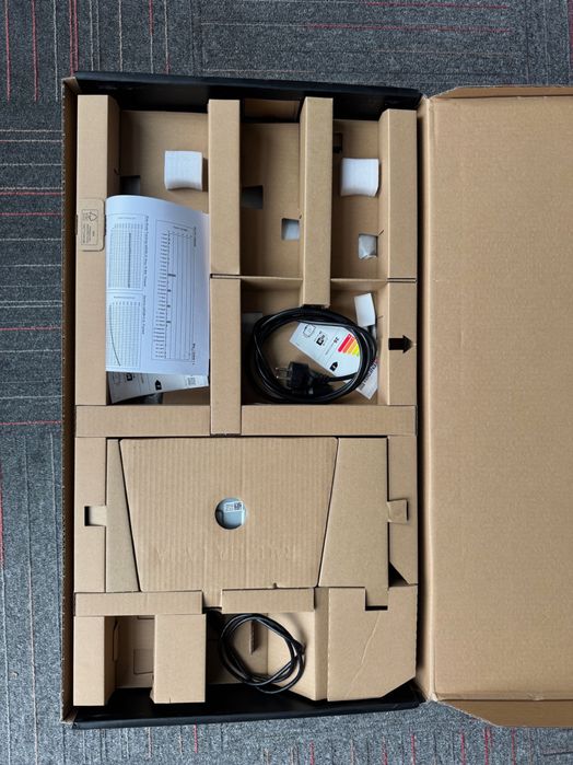 Монитор 27" Dell U2723QE UltraSharp 4K, 3840x2160, IPS, 60 Hz- U2723QE