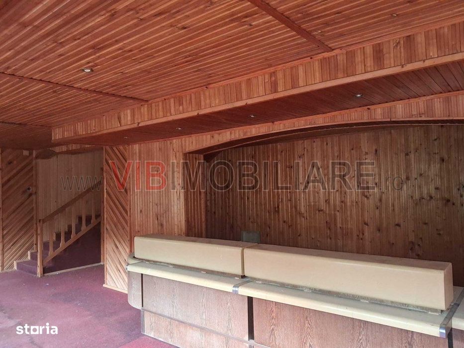 Proprietate turistică | Fost hotel | Teren 8900 mp | Aproape de Dunăre