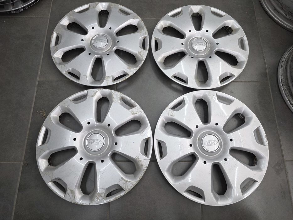 Тасове 14 - Ford