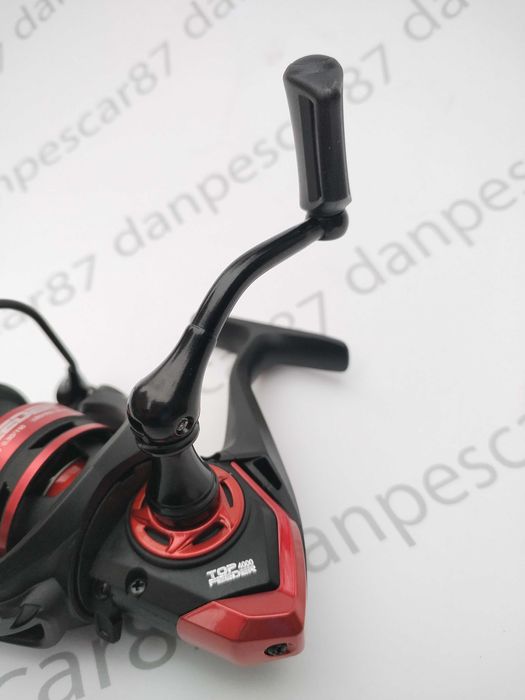 Mulineta East Shark TOP Feeder HS4000 6 rulmenti