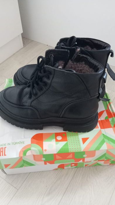 Кожаные зимние сапоги