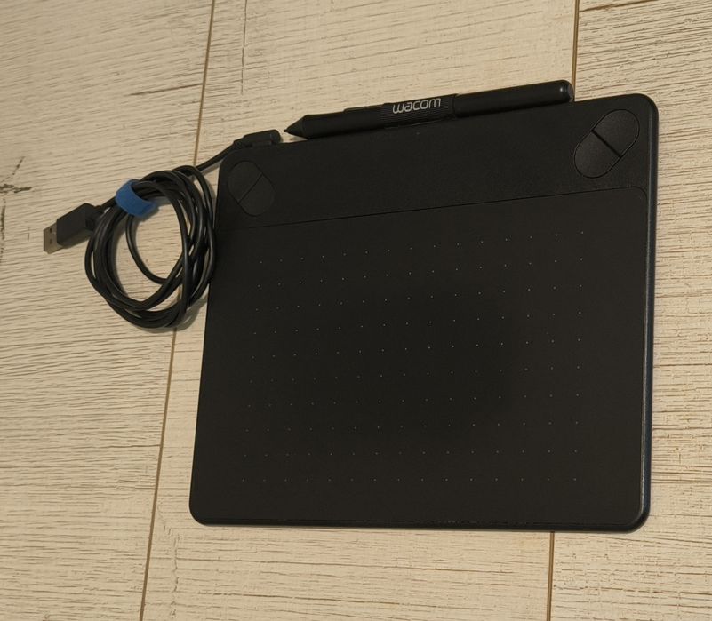Tableta Wacom Intuos S
