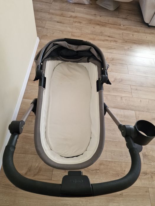 Vand pahchet complet Cybex Melio 2 in 1 (carucior + landou Melio Cot)