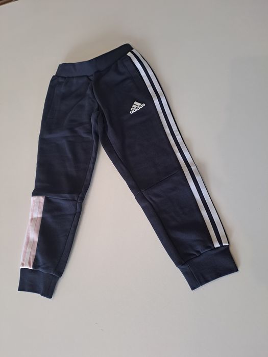 Детски екип (анцуг) за момичета Адидас