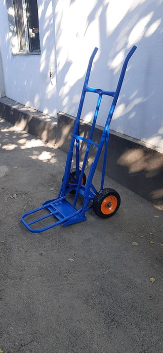 Продам тележки разные