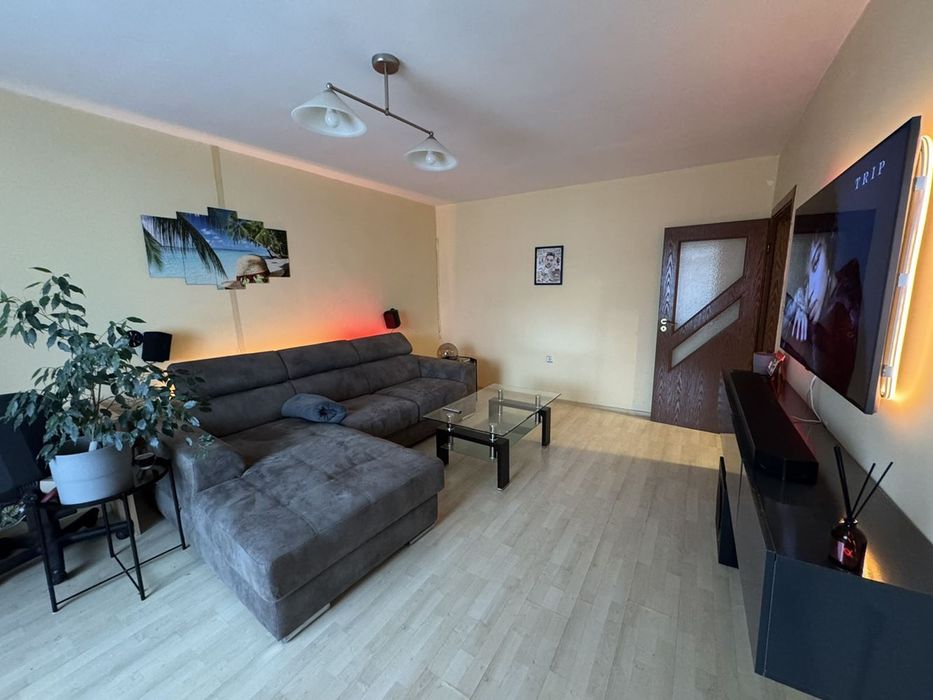 Дава се под наем Двустаен апартамент в София, Люлин 5 - 75 кв.м за 700 € - Снимка #4