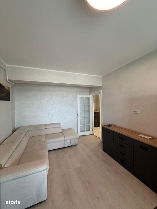 Spre închiriere, apartament 2 camere open-space - Royal Town