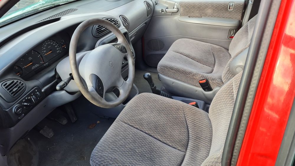 Chrysler Grand Voyager 2.5td , Крайслер Гранд Вояджер 2.5тд На части !