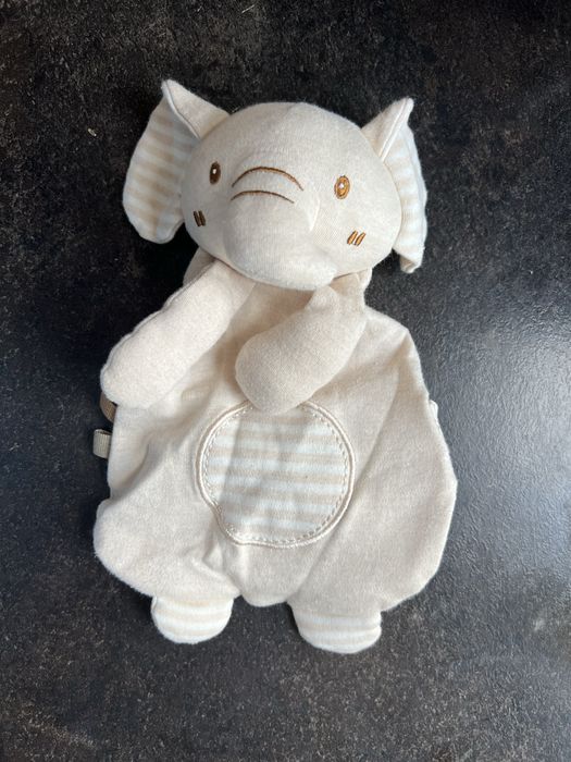 Бебешки плюшени кърпички за гушкане