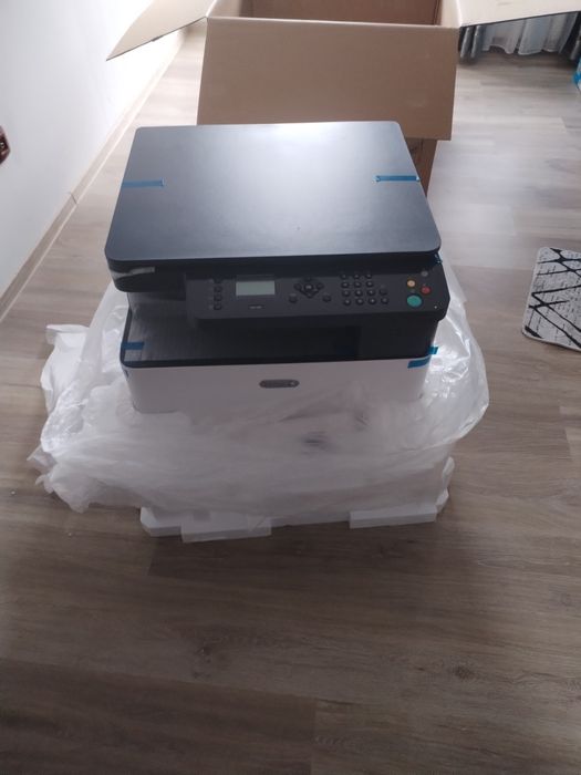 Imprimanta multifuncțională