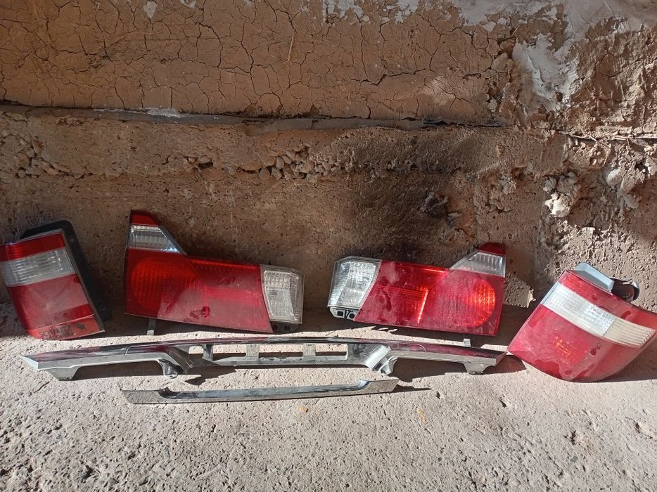 Альфард Задний стоп комплект