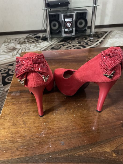 Baland poshnali tufli