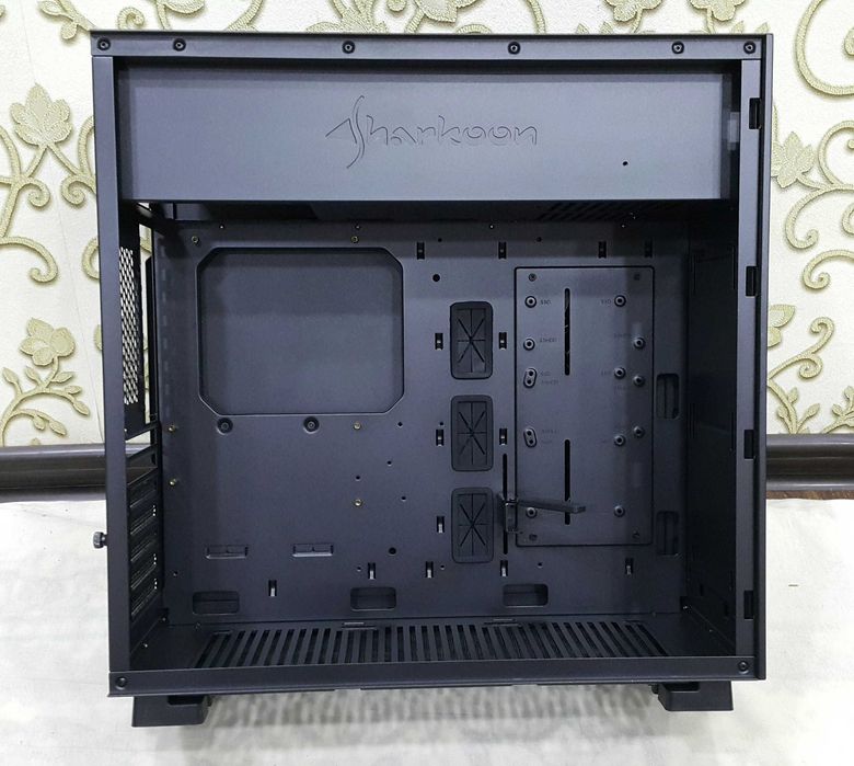 Sharkoon "Pure Steel"Big