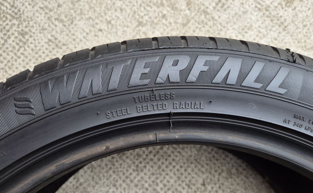 Set 2buc 215/50 R17 95W vară