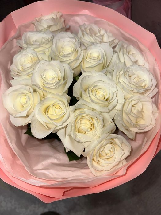 Белые розы,букетик