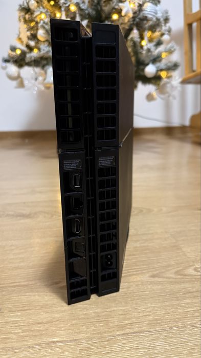 PS4 (Playstation 4) 2 Controllere , jocuri Bonus!