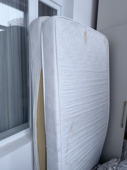 Продаётся качественный матрас 2шт