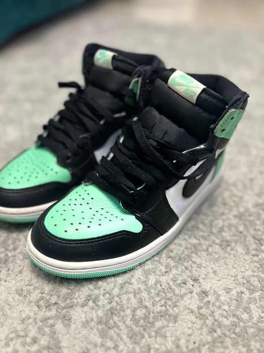 Adidasi jordan 1