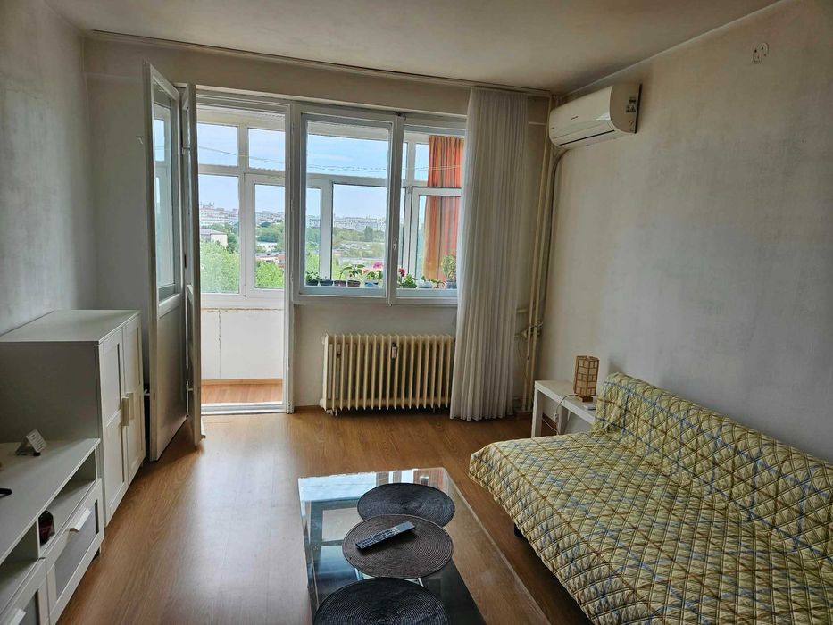 Apartament 3 camere de vânzare Giurgiului sector 4
