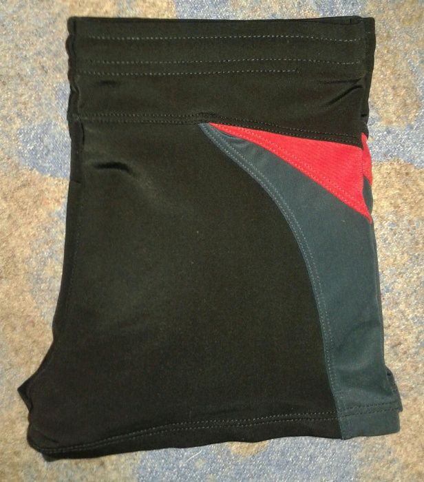 Продаю плавки для мальчика