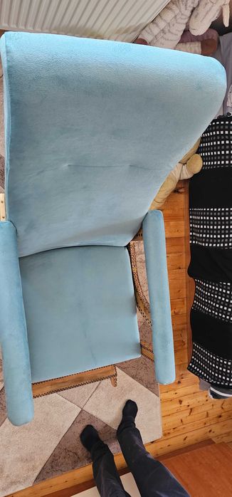 Люлеещ стол от дърво