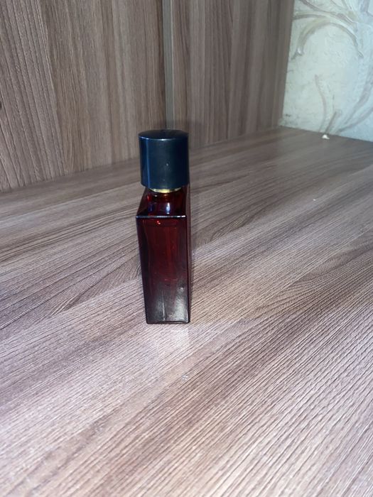 Продам парфюм версача хероис фламе