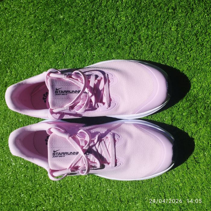 Нови дамски оригинални маратонки Найк номер 39