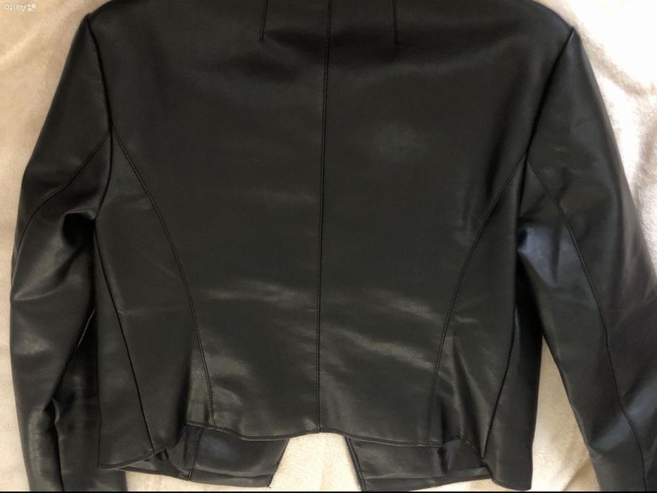 Оригинал куртка косуха Mango