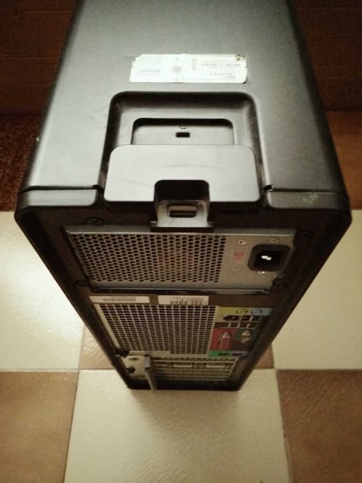 Работна станция Dell Precision™ Workstation T3400