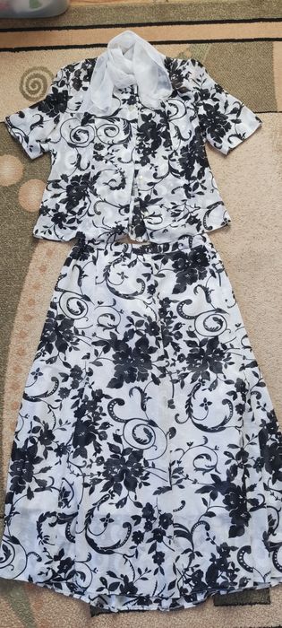 Продам разную одежду