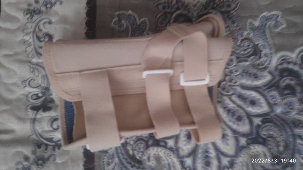 Бандаж (шина) для кисти рук