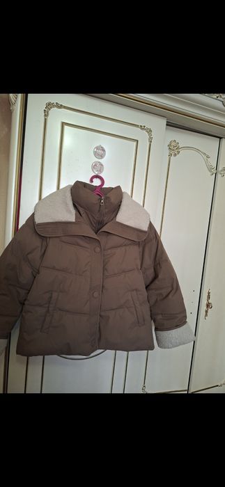 Куртка тёплая женская средней длины