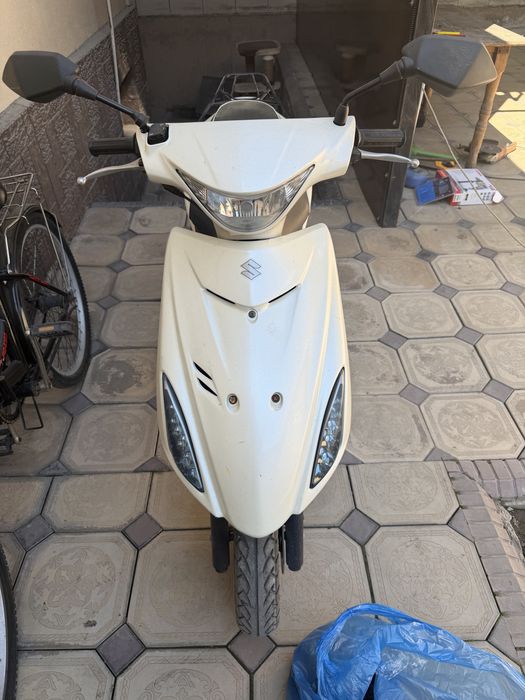 Продам мопед на бензине