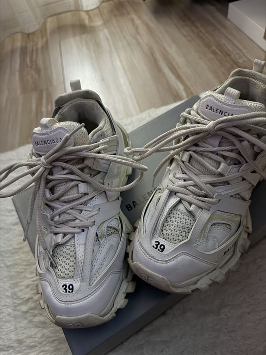 Balenciaga Track