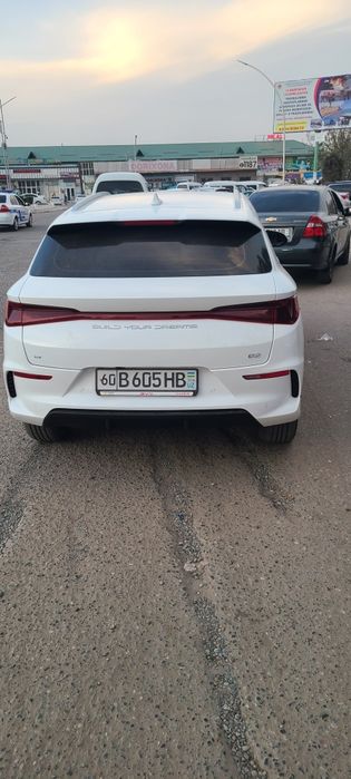 BYD E2 2024 — 4