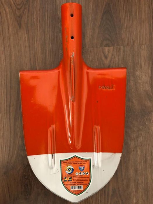 Лопаты разные в ассортименте