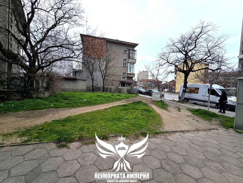 Дава се под наем Парцел в Асеновград - 169 кв.м за 1196.97 € - Снимка #1