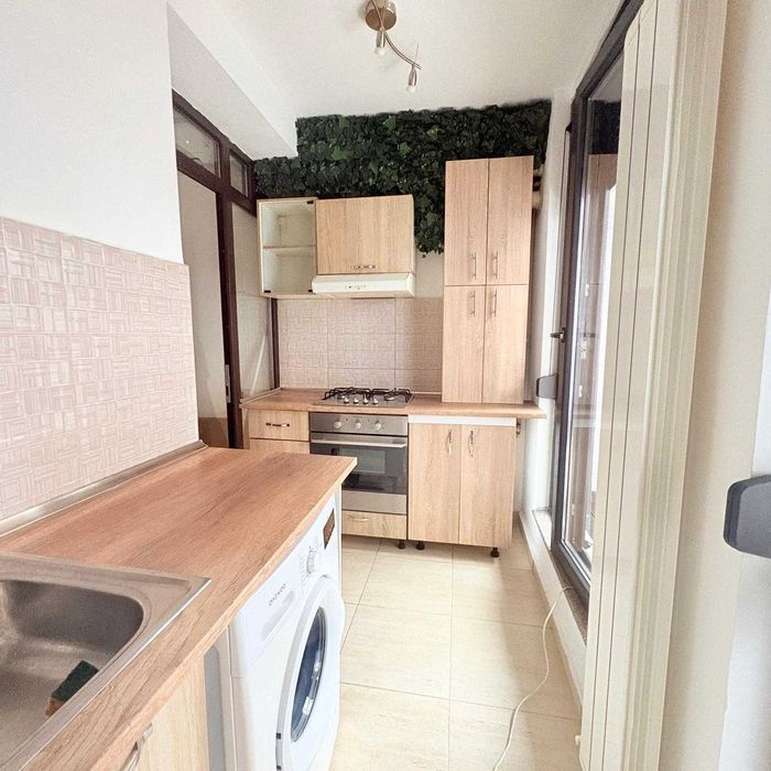 Studio cu terasă, 54 mp, Unirii, Decebal, central, centrală