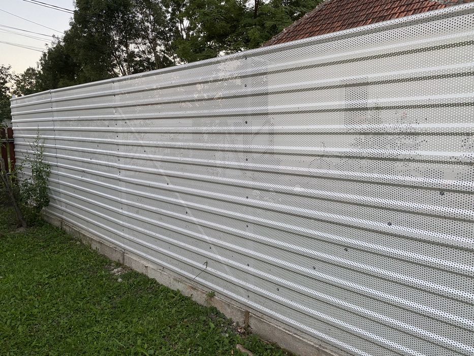 Tabla cutata, panouri sandwich, tabla tip tigla